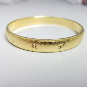 Vintage Monet Starburst Design Gold Tone Round Bangle Bracelet, Signed Estate